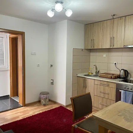 Apartmani Brod Zenica Exterior photo