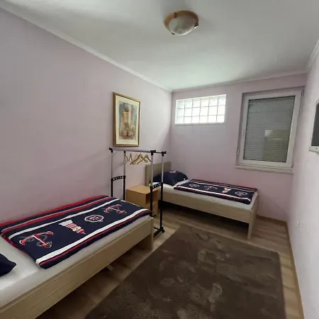 Apartmani Brod Zenica Exterior photo