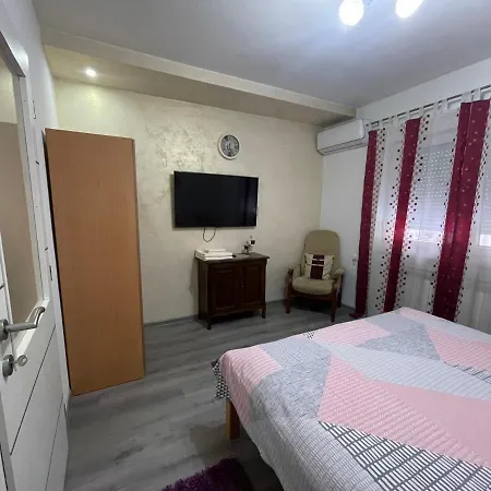Apartmani Brod Zenica Exterior photo