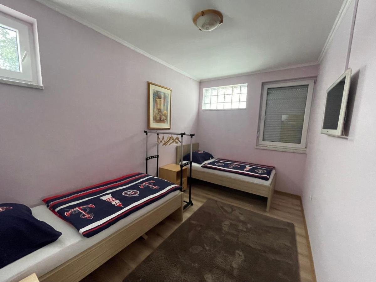 Brod Apartment *